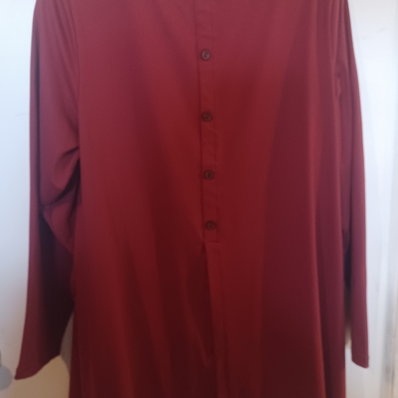 Elegant Burgundy Michael Tyler Tunic - INSANELY SOFT! - Picture 1 of 8